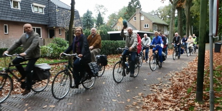 Elderly people cycling in Vught - Photo by BicycleDutch